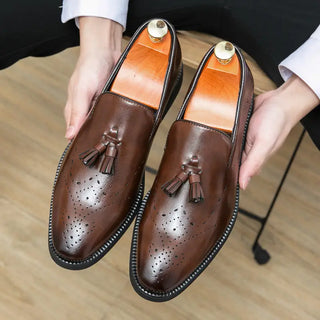 Mocassins à gland en cuir marron pour homme