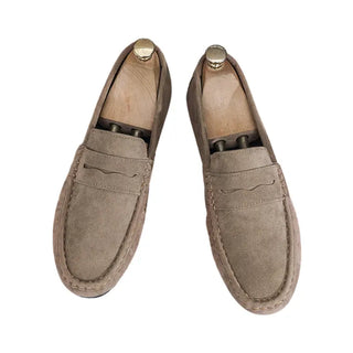 Mocassins beiges en daim souple pour homme