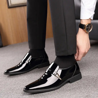 Mocassins noirs en cuir vernis pour homme