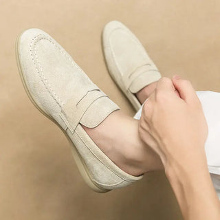 Mocassins souples en cuir suédé blanc pour homme