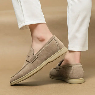 Mocassins souples en cuir suédé beige pour homme