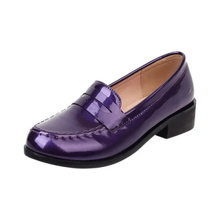 Mocassins violets en cuir vernis pour femme